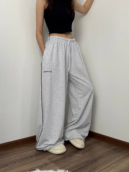 Oversized Max sweatpants