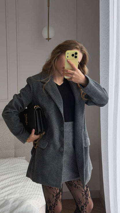 Cashmere suit: (jacket + skort)