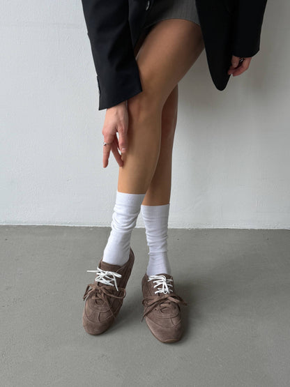 Double-laced sneakers, brown