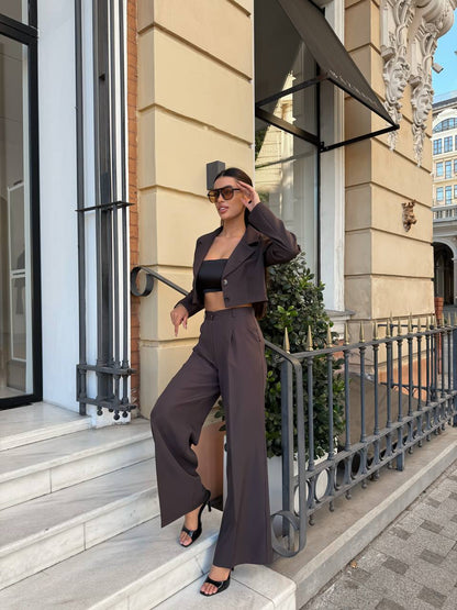 Suit (jacket + trousers)