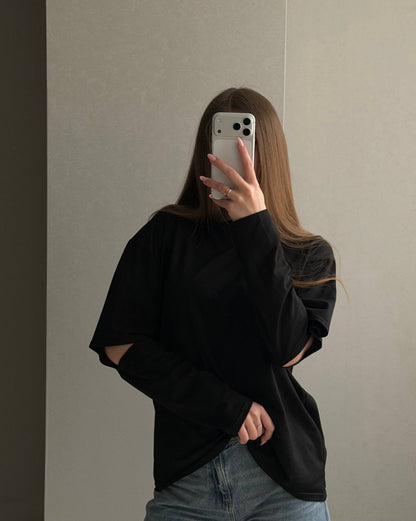 Longsleeve with accent sleeves