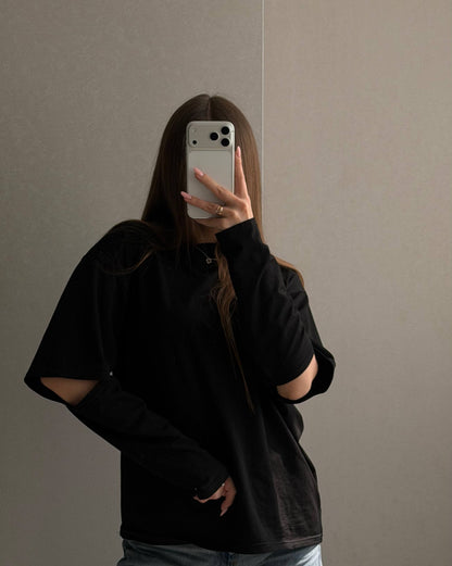 Longsleeve with accent sleeves