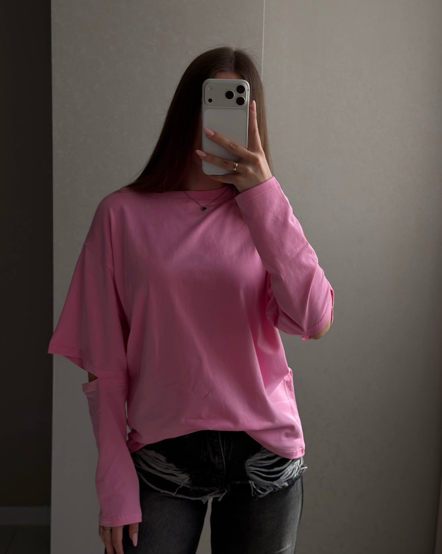 Longsleeve with accent sleeves