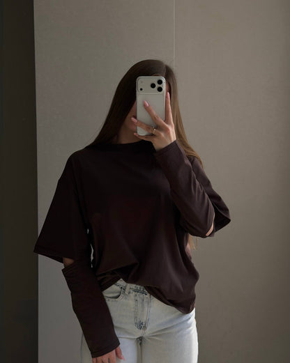 Longsleeve with accent sleeves