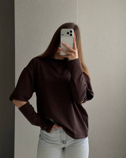 Longsleeve with accent sleeves