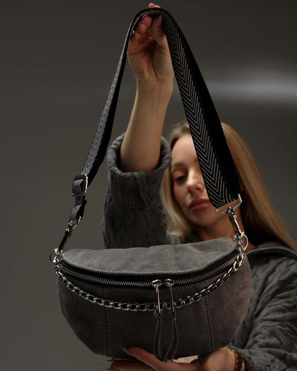Women's fanny pack made of genuine suede, grey