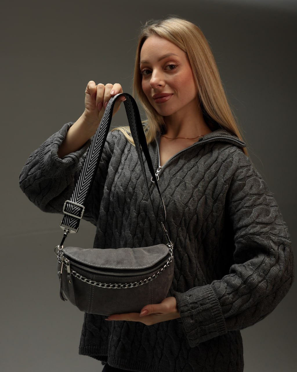 Women's fanny pack made of genuine suede, grey