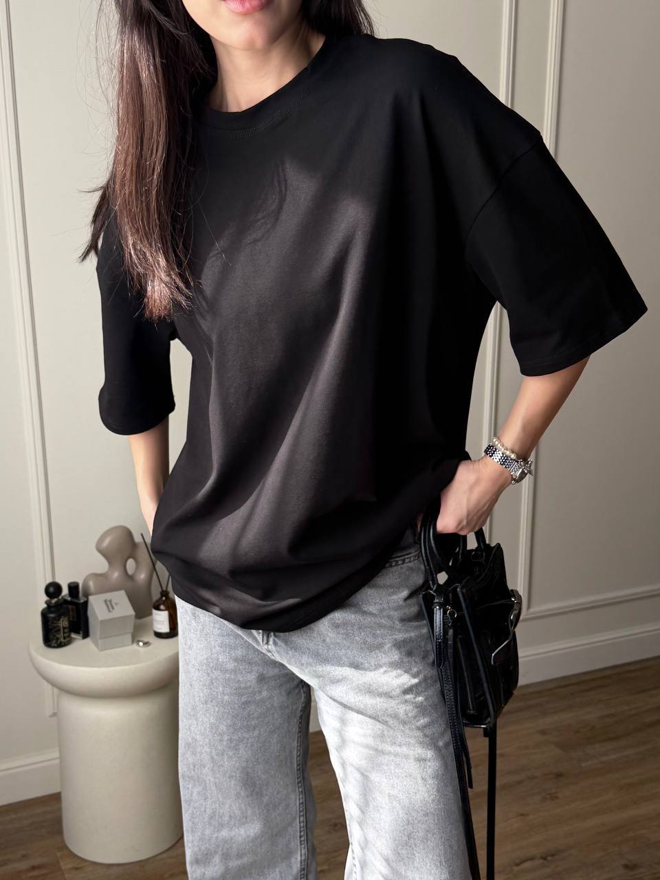 T-shirt z odkrytymi plecami