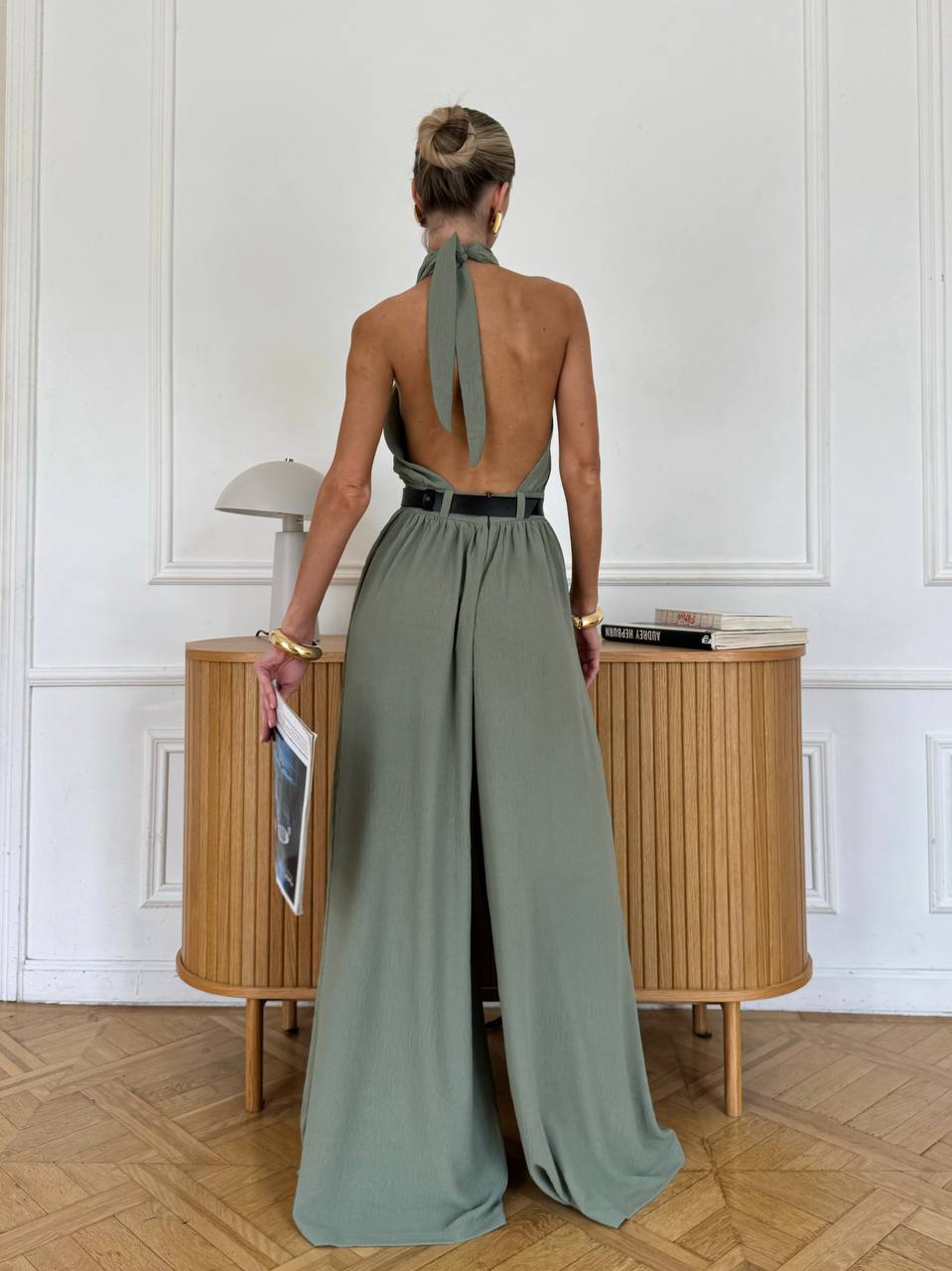 Stylish jumpsuit + belt