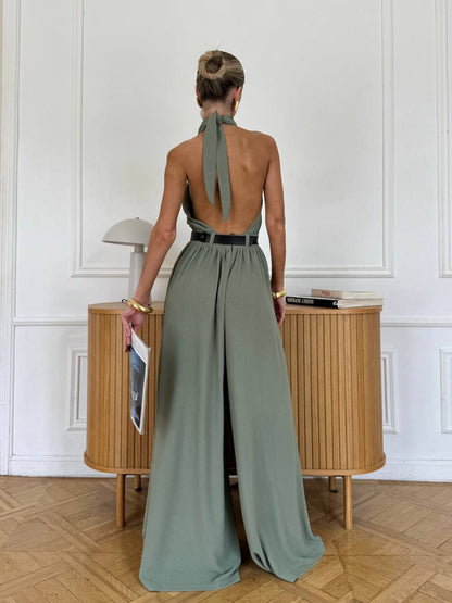 Stylish jumpsuit + belt