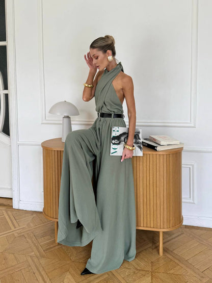 Stylish jumpsuit + belt