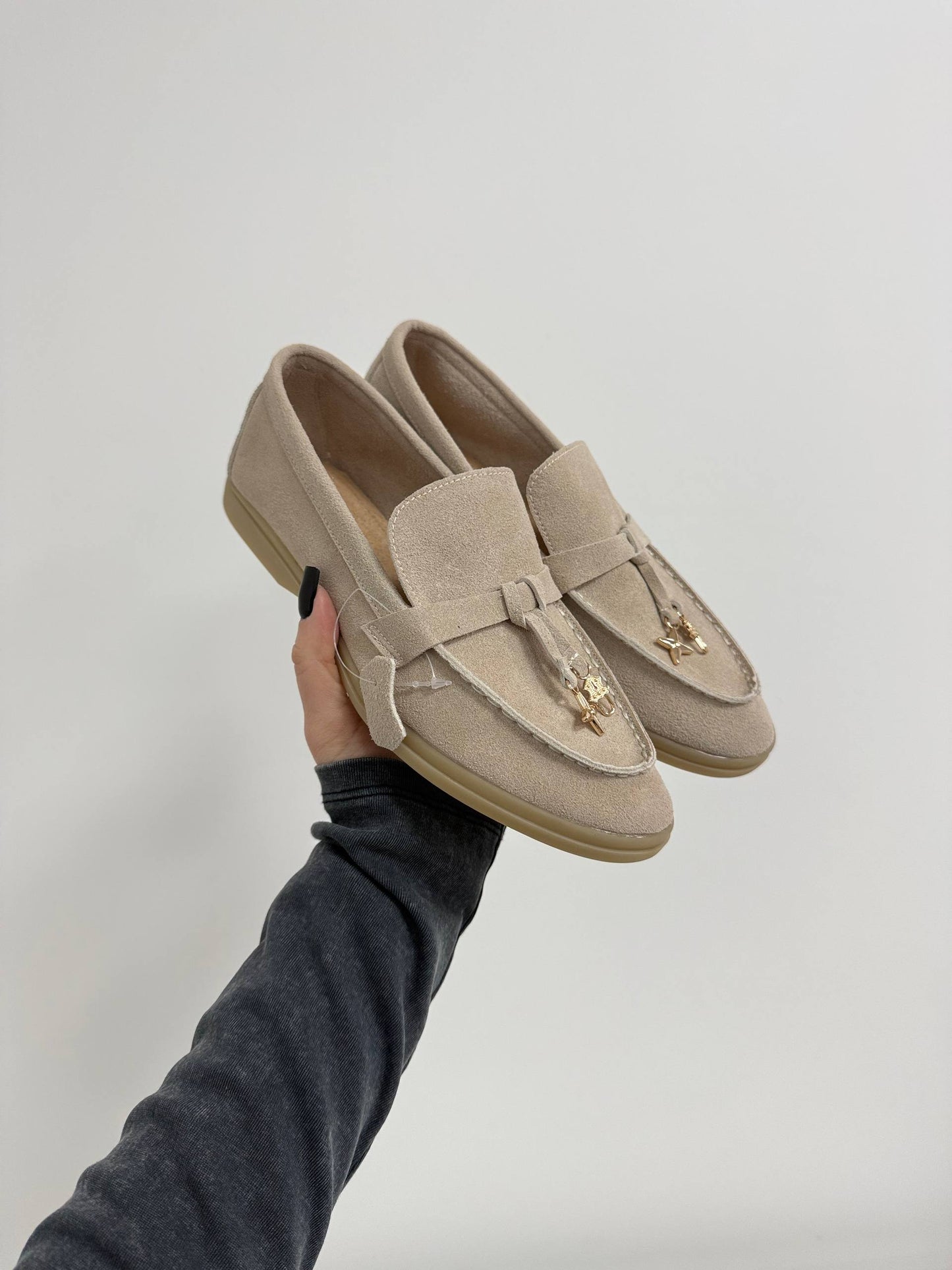 Classic everyday loafers, beige