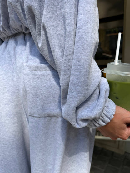 Versatile tracksuit