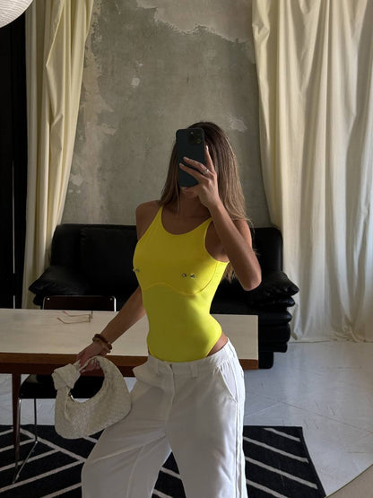 Body z imitacją kolczyków