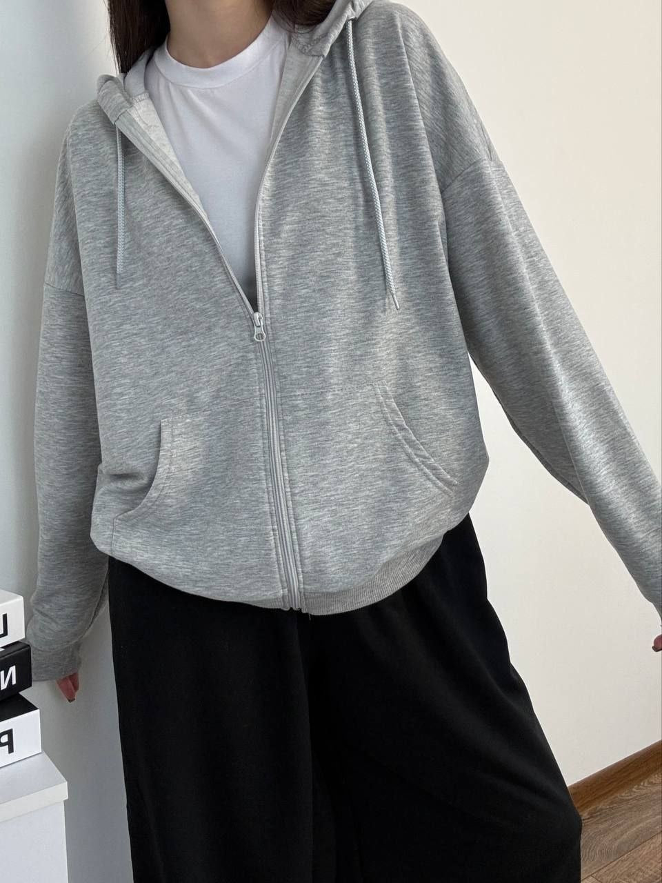 Bluza z kapturem rozpinana, podstawowa