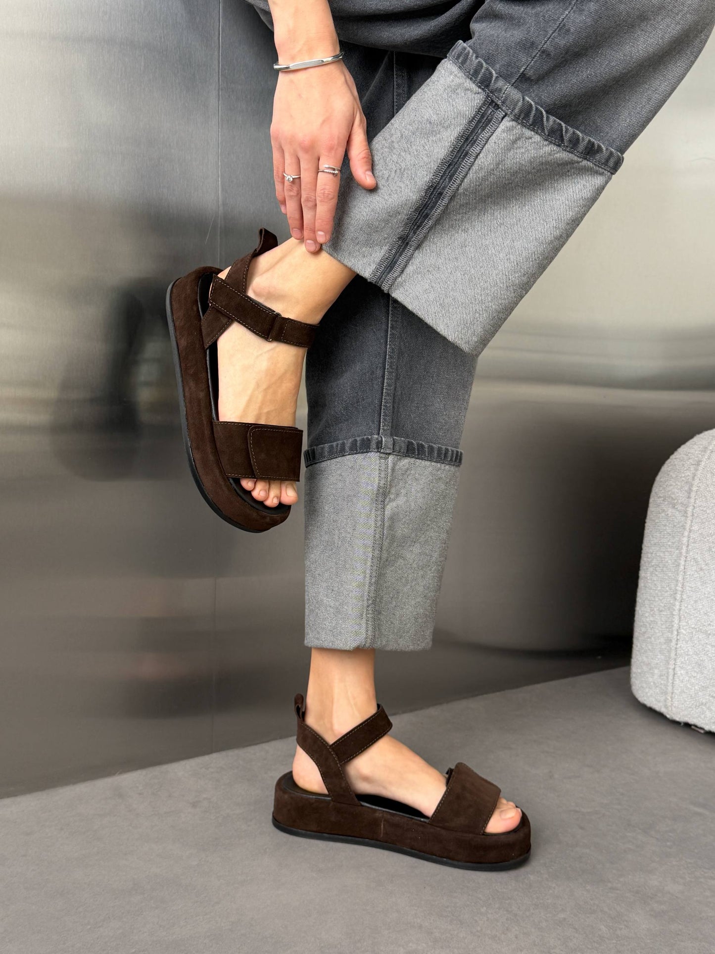 Босоніжки на липучках