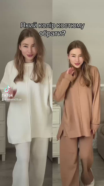 Basic knitted two-piece suit, milky